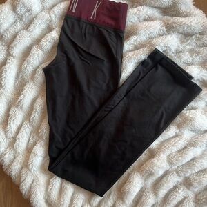 Victoria's Secret Black and Burgundy straight leg Leggings